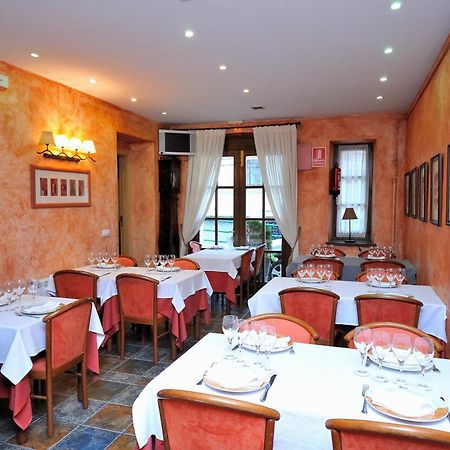 Hotel Fonda Merce Llivia Bagian luar foto